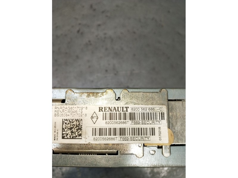 Recambio de sistema audio / radio cd para renault grand scénic ii (jm0/1_) 1.9 dci (jm14) referencia OEM IAM 8200562686T BS05084
