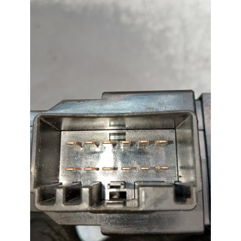 Recambio de mando elevalunas delantero izquierdo para volvo v70 ii (285) 2.4 referencia OEM IAM 8682836 MD421200094 2000 5P