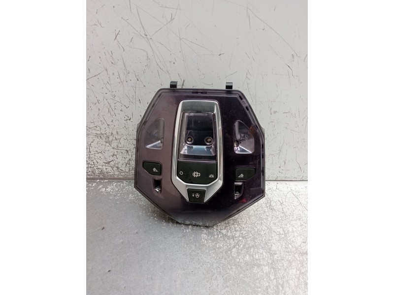 Recambio de luz interior para ds 5 business class hybrid 4x4 referencia OEM IAM 96702429  2012