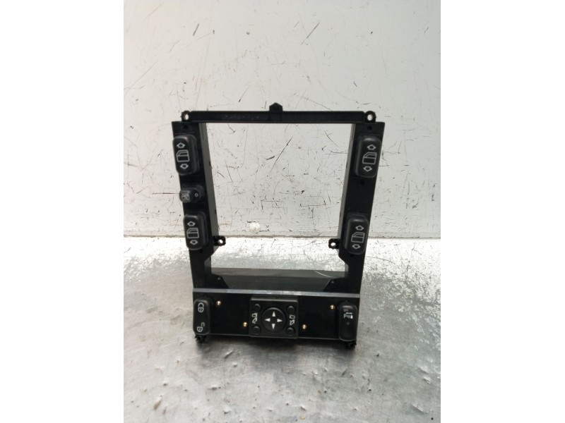 Recambio de mando elevalunas delantero izquierdo para mercedes-benz clase m (w163) 400 cdi inspiration (163.128) referencia OEM 