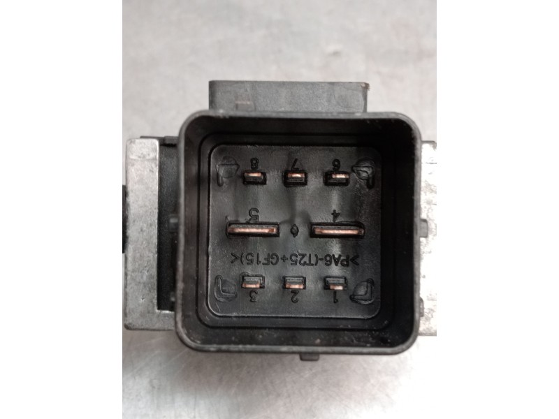 Recambio de caja precalentamiento para ds 5 business class hybrid 4x4 referencia OEM IAM 9663824880 AV6112A343BA 2012