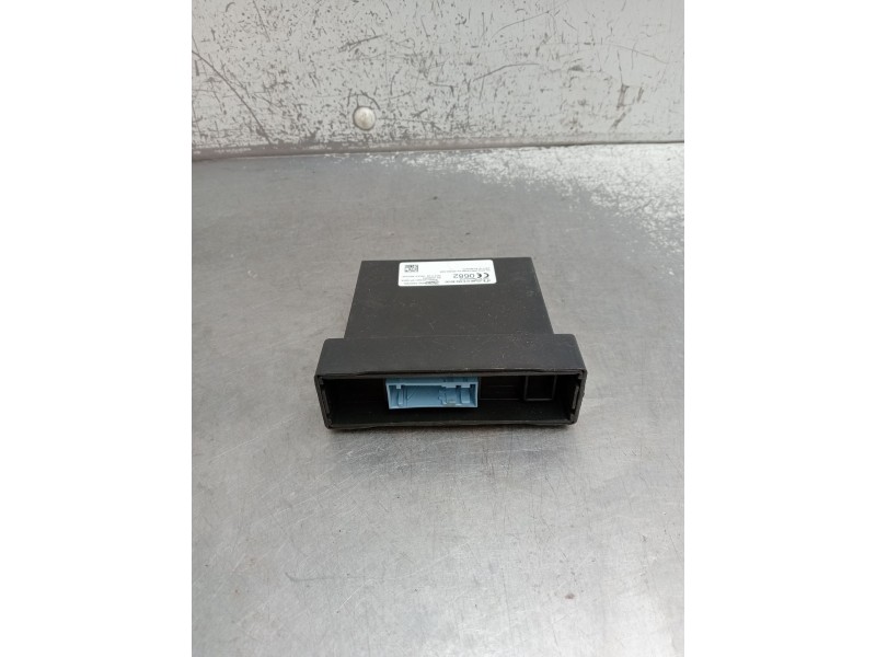 Recambio de modulo electronico para ds 5 business class hybrid 4x4 referencia OEM IAM 9801695280 00360076 2012