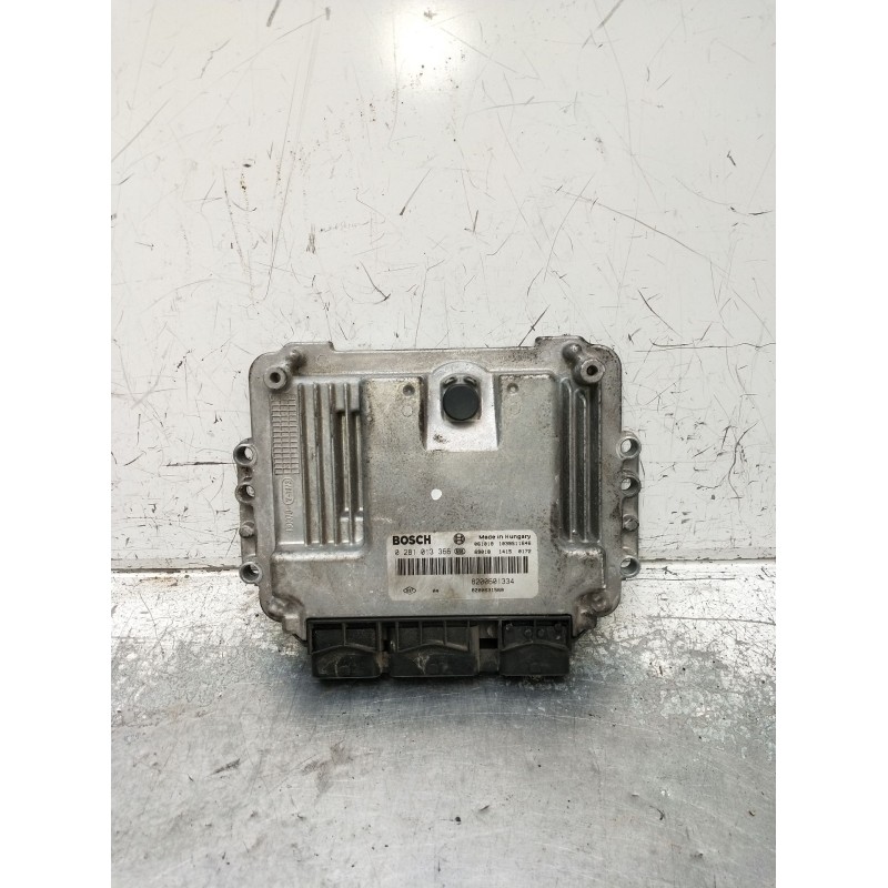 Recambio de centralita motor uce para renault grand scénic ii (jm0/1_) 1.9 dci (jm14) referencia OEM IAM 0281013366 8200601334 1