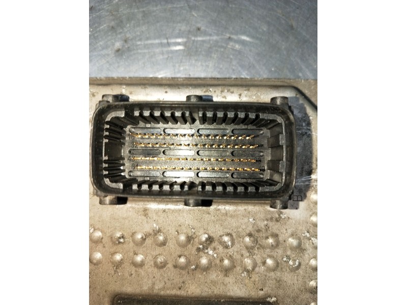 Recambio de centralita motor uce para opel zafira / zafira family b (a05) 1.8 (m75) referencia OEM IAM 55571557 5WK9430 20423093