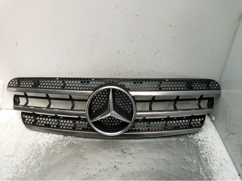 Recambio de rejilla delantera para mercedes-benz clase m (w163) 400 cdi inspiration (163.128) referencia OEM IAM   