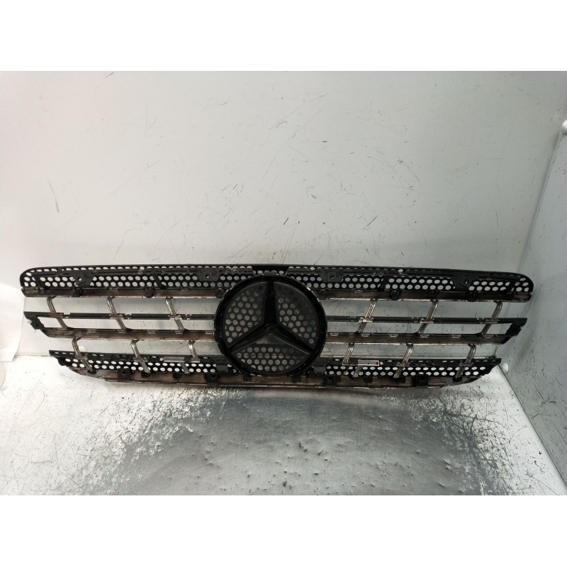 Recambio de rejilla delantera para mercedes-benz clase m (w163) 400 cdi inspiration (163.128) referencia OEM IAM   