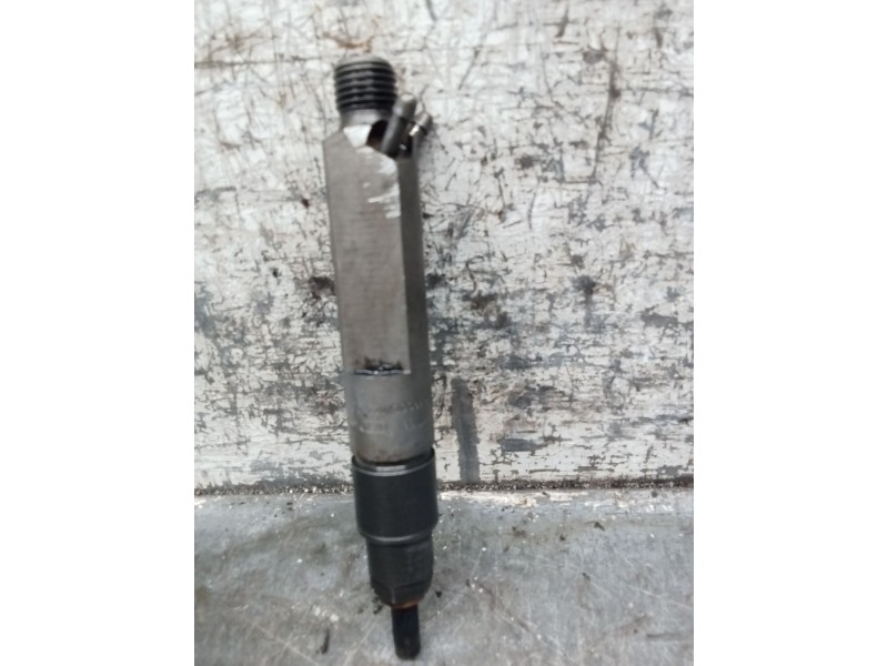 Recambio de inyector para seat leon (1m1) 1.9 tdi referencia OEM IAM 038130202A 0432193595 BOSCH