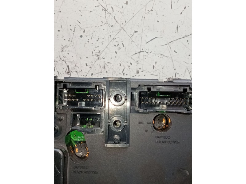 Recambio de mando calefaccion / aire acondicionado para volvo v70 ii (285) 2.4 referencia OEM IAM MU44CC00076 8651240 2000