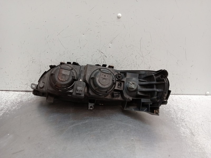 Recambio de faro derecho para volvo v70 ii (285) 2.4 referencia OEM IAM 89006877 8662922 2000