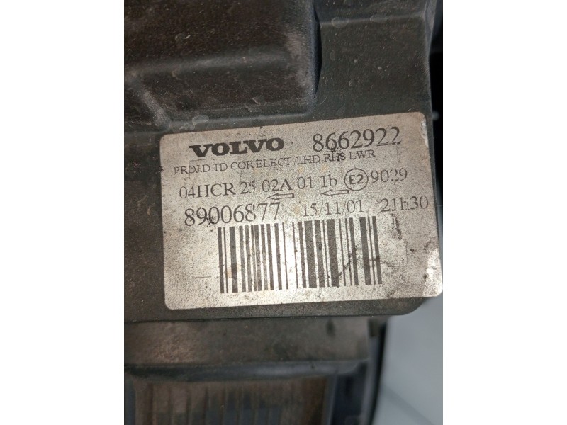 Recambio de faro derecho para volvo v70 ii (285) 2.4 referencia OEM IAM 89006877 8662922 2000
