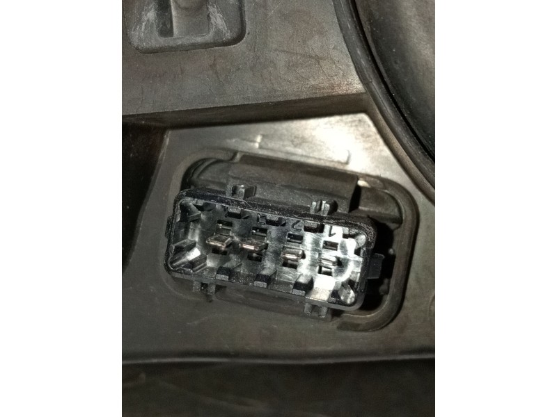 Recambio de faro izquierdo para volvo v70 ii (285) 2.4 referencia OEM IAM 89006878 8662919 2000