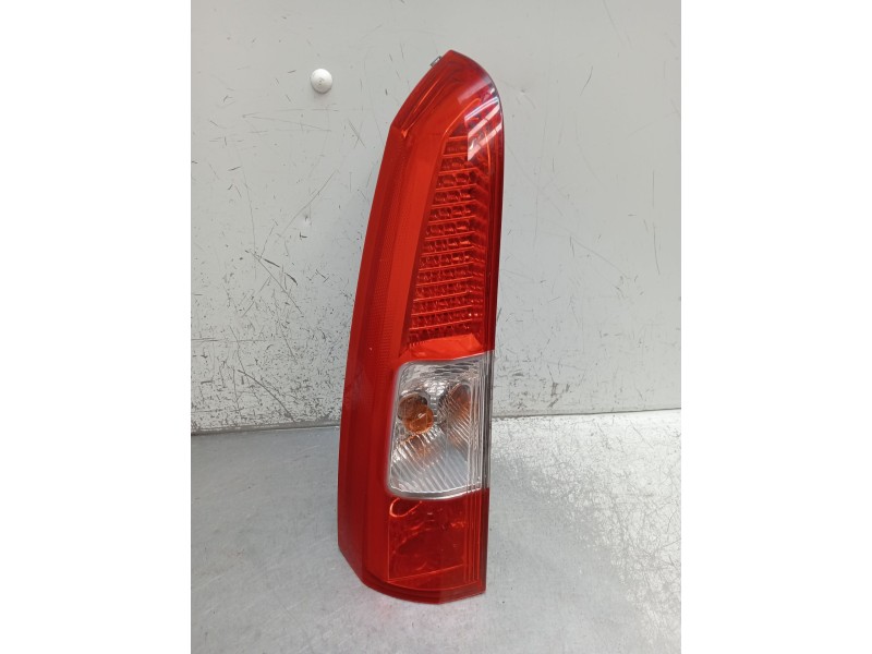 Recambio de piloto trasero izquierdo para volvo v70 ii (285) 2.4 referencia OEM IAM   2000