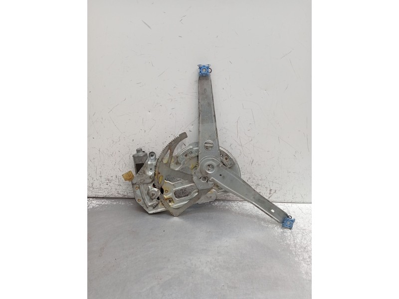 Recambio de elevalunas delantero derecho para volvo v70 ii (285) 2.4 referencia OEM IAM 8626850  2000 5P