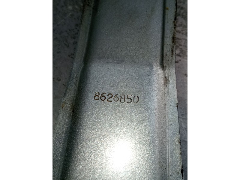 Recambio de elevalunas delantero derecho para volvo v70 ii (285) 2.4 referencia OEM IAM 8626850  2000 5P