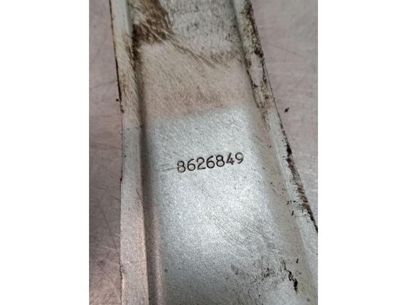 Recambio de elevalunas delantero izquierdo para volvo v70 ii (285) 2.4 referencia OEM IAM 8626849  2000 5P