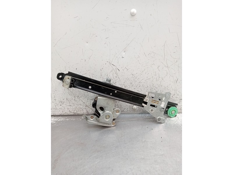 Recambio de elevalunas trasero izquierdo para volvo v70 ii (285) 2.4 referencia OEM IAM 1199710110  2000 5P