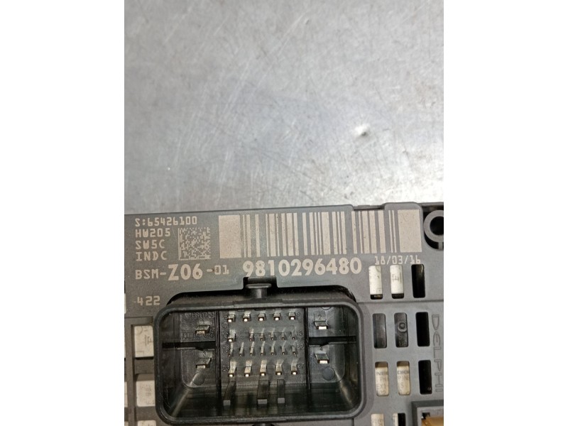Recambio de caja reles / fusibles para ds 5 business class hybrid 4x4 referencia OEM IAM 9810296480 65426100 2012