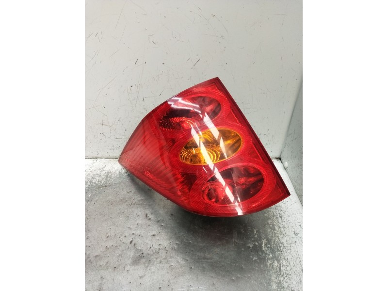 Recambio de piloto trasero izquierdo para peugeot 1007 (km_) 1.4 16v referencia OEM IAM   2005