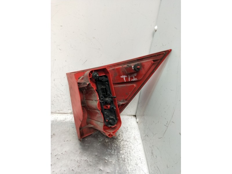 Recambio de piloto trasero izquierdo para peugeot 1007 (km_) 1.4 16v referencia OEM IAM   2005