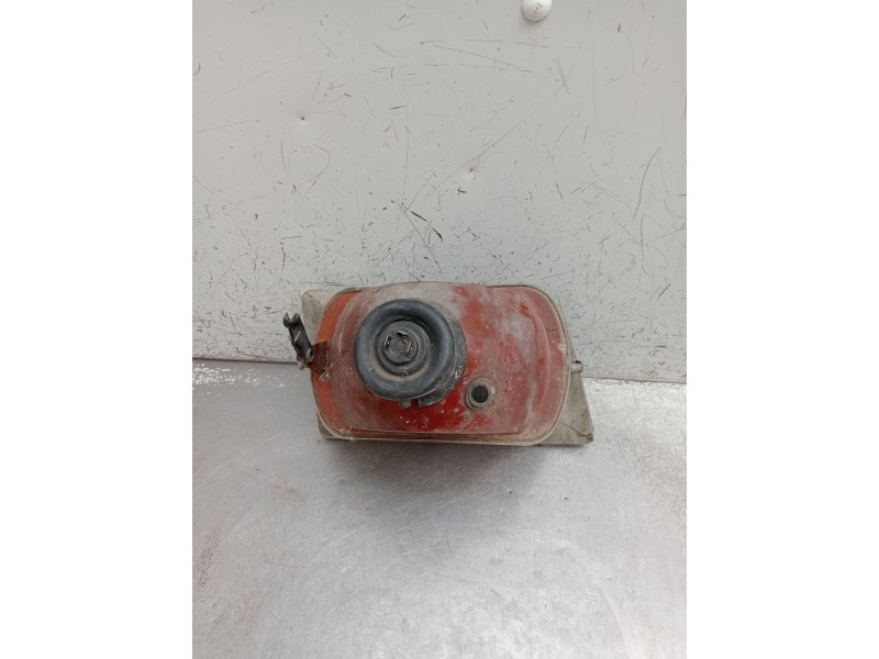 Recambio de faro izquierdo para peugeot 205 berlina referencia OEM IAM   