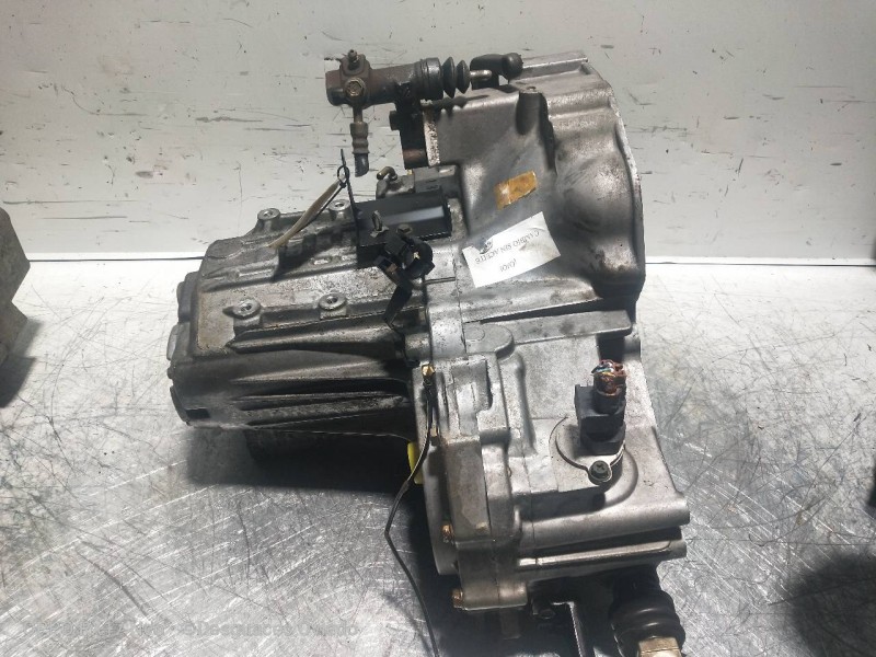 Recambio de caja cambios para nissan primera berlina (p11) 1.8 16v cat referencia OEM IAM   