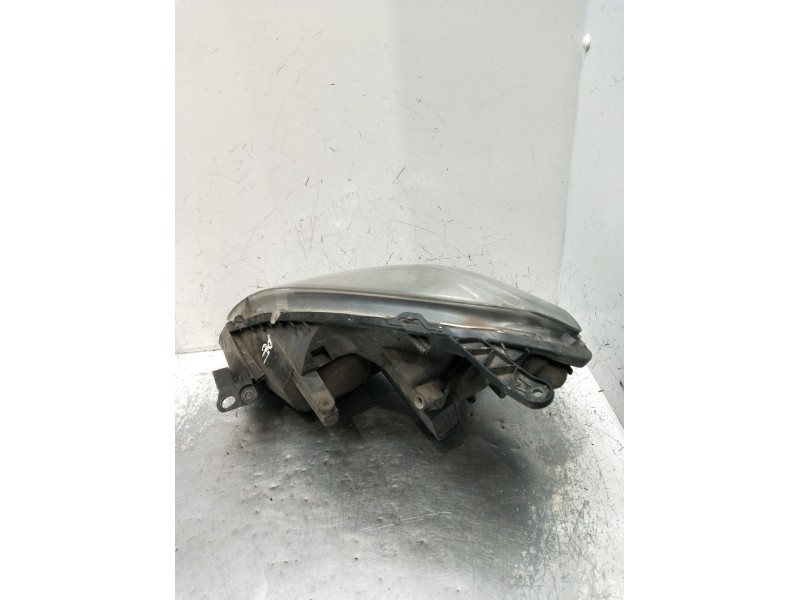 Recambio de faro derecho para opel zafira / zafira family b (a05) 1.8 (m75) referencia OEM IAM   2005