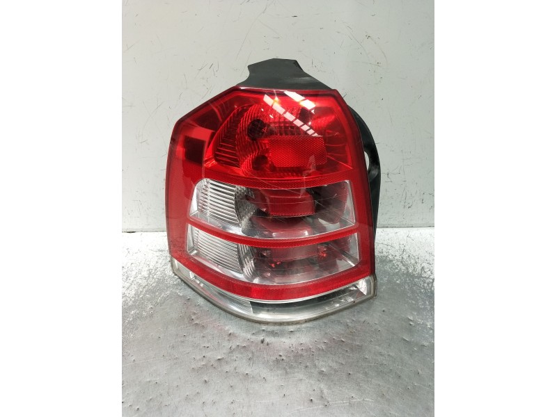 Recambio de piloto trasero izquierdo para opel zafira / zafira family b (a05) 1.8 (m75) referencia OEM IAM   2005