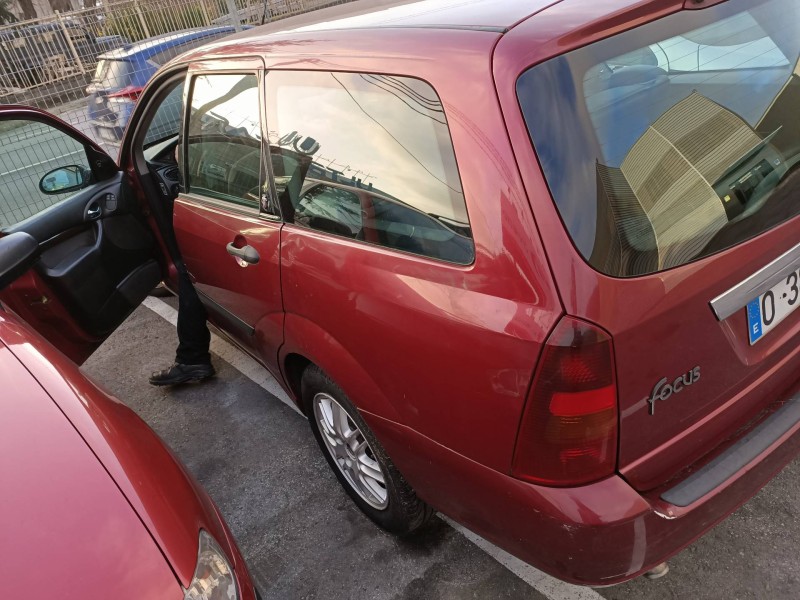 ford focus turnier (cak) del año 1999