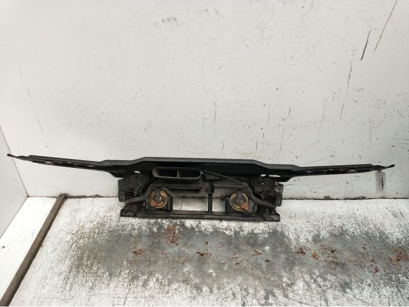 Recambio de panel frontal para volvo v70 ii (285) 2.4 referencia OEM IAM   