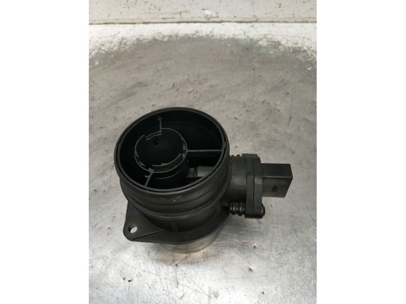 Recambio de caudalimetro para audi a3 sportback (8pa) 2.0 tdi referencia OEM IAM 0281002461 074906461B 2007