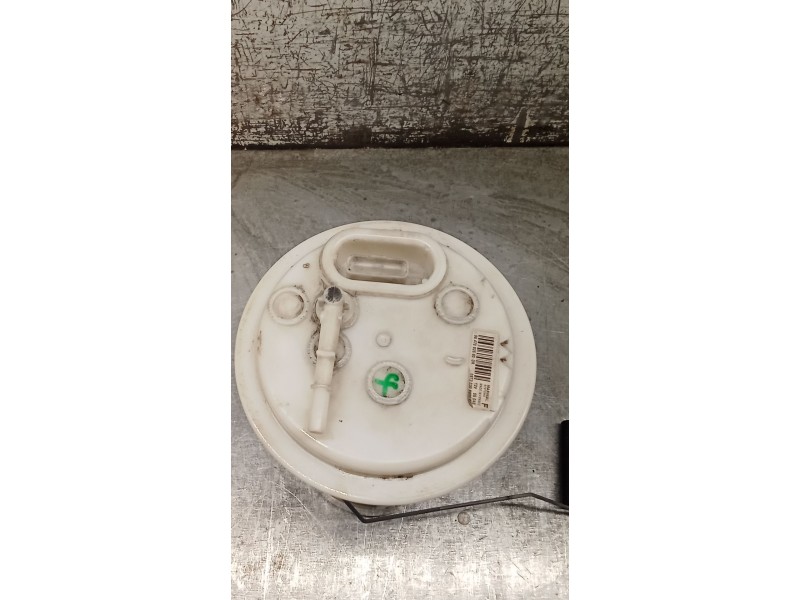Recambio de bomba combustible para peugeot 407 (6d_) 1.8 (6d6fzb) referencia OEM IAM 9647082680 0973030990001 04