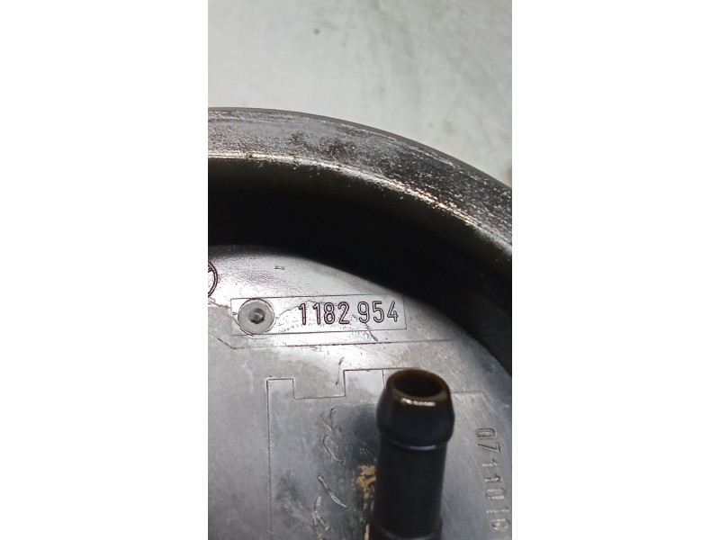Recambio de bomba combustible para bmw 5 (e39) 525 d referencia OEM IAM   95