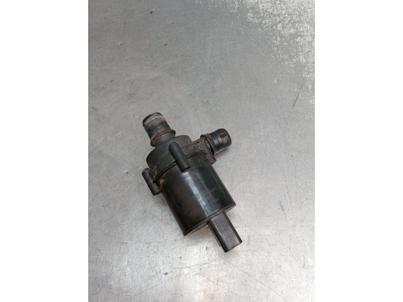 Recambio de bomba agua para ds 5 business class hybrid 4x4 referencia OEM IAM 967435748 702059130 2012