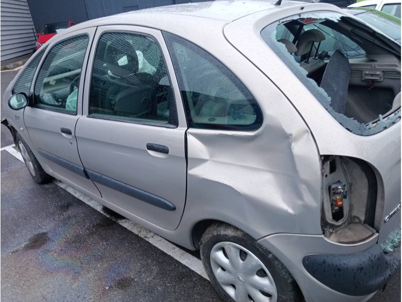 citroen xsara picasso del año 2003