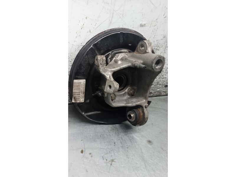 Recambio de mangueta trasera derecha para bmw 5 (e39) 525 d referencia OEM IAM   95