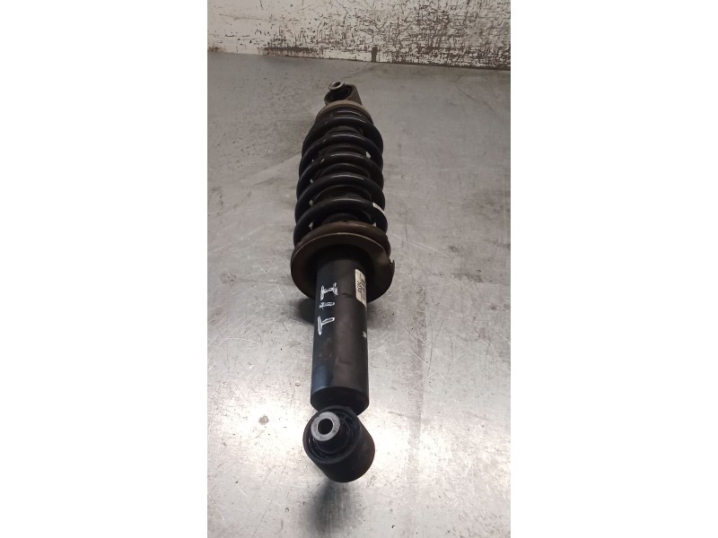 Recambio de amortiguador trasero izquierdo para peugeot 407 (6d_) 1.8 (6d6fzb) referencia OEM IAM   04