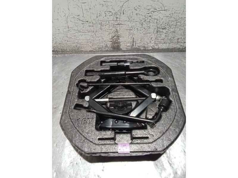 Recambio de gato para kia stonic (yb) 1.0 t-gdi referencia OEM IAM   17