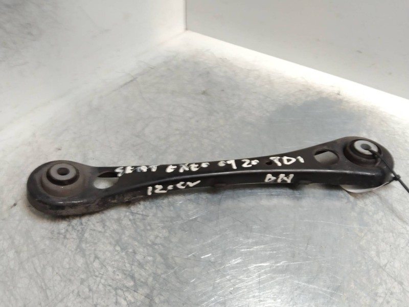 Recambio de brazo suspension superior trasero derecho para seat exeo berlina (3r2) 2.0 tdi referencia OEM IAM   