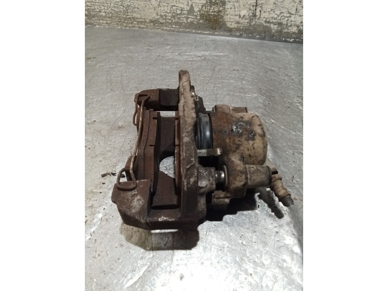 Recambio de pinza freno delantera derecha para kia sephia sedán (fa) 1.5 i referencia OEM IAM   