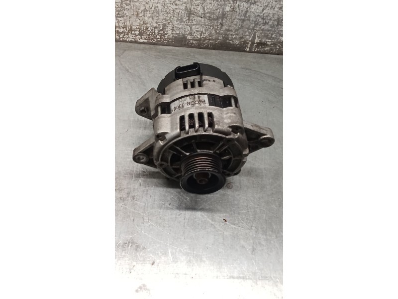 Recambio de alternador para daewoo kalos (klas) 1.4 referencia OEM IAM CGB13051 85A 02