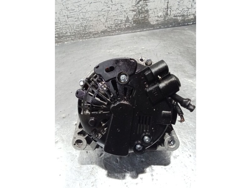 Recambio de alternador para peugeot 406 (8b) 2.0 hdi 110 referencia OEM IAM 441700  