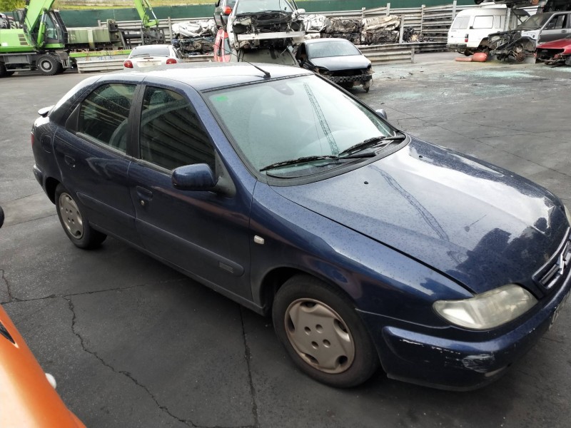 citroen xsara berlina del año 2000