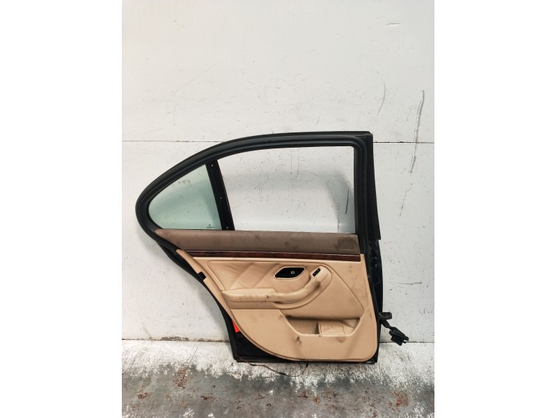Recambio de puerta delantera izquierda para bmw 5 (e39) 525 d referencia OEM IAM  VER FOTOS 1995
