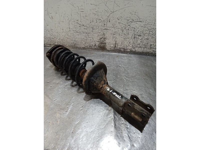 Recambio de amortiguador trasero izquierdo para kia sephia sedán (fa) 1.5 i referencia OEM IAM   