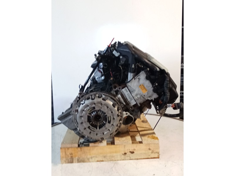 Recambio de motor completo para bmw 5 (e39) 525 d referencia OEM IAM 256D1 BOSCH 21659631