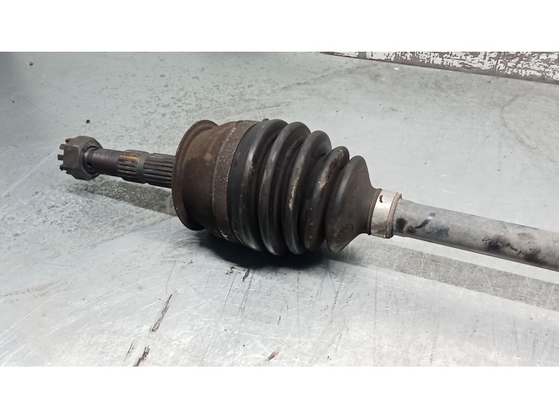 Recambio de transmision delantera derecha para opel corsa c (x01) 1.7 dti (f08, f68) referencia OEM IAM   01