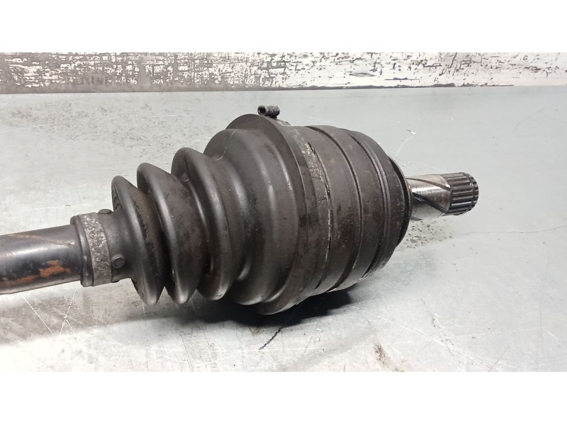 Recambio de transmision delantera derecha para opel corsa c (x01) 1.7 dti (f08, f68) referencia OEM IAM   01