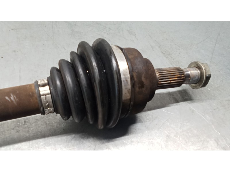 Recambio de transmision delantera izquierda para peugeot 407 (6d_) 1.8 (6d6fzb) referencia OEM IAM 9640847980  04