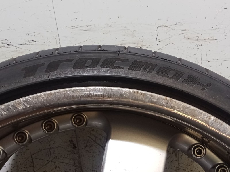 Recambio de juego llantas para alfa romeo gt (937_) 1.9 jtd (937cxn1b) referencia OEM IAM 235/35 R19 91Y  