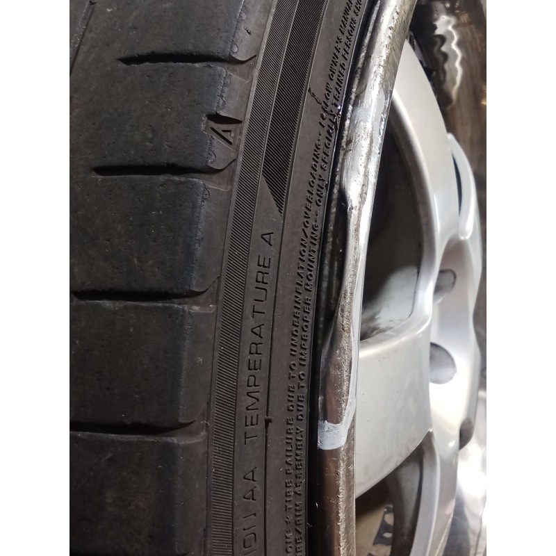 Recambio de juego llantas para alfa romeo gt (937_) 1.9 jtd (937cxn1b) referencia OEM IAM 235/35 R19 91Y  